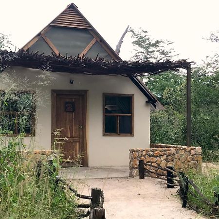 Gwango Heritage Resort Dete Exterior foto